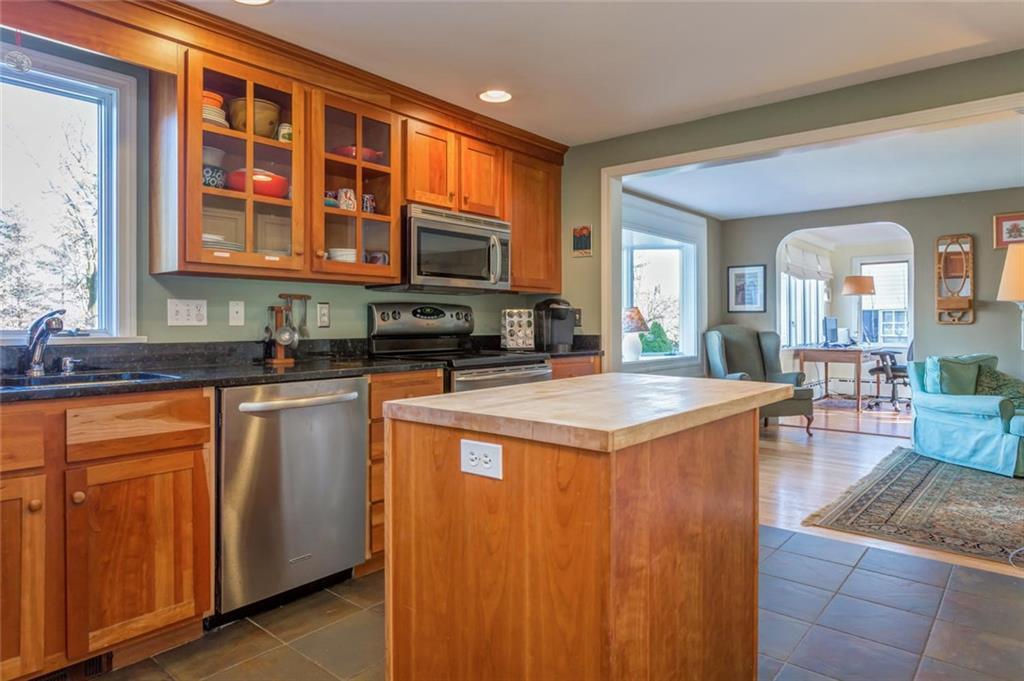 40 Pya Road Portland, ME 04103 - Photo 7 of 32 Photo