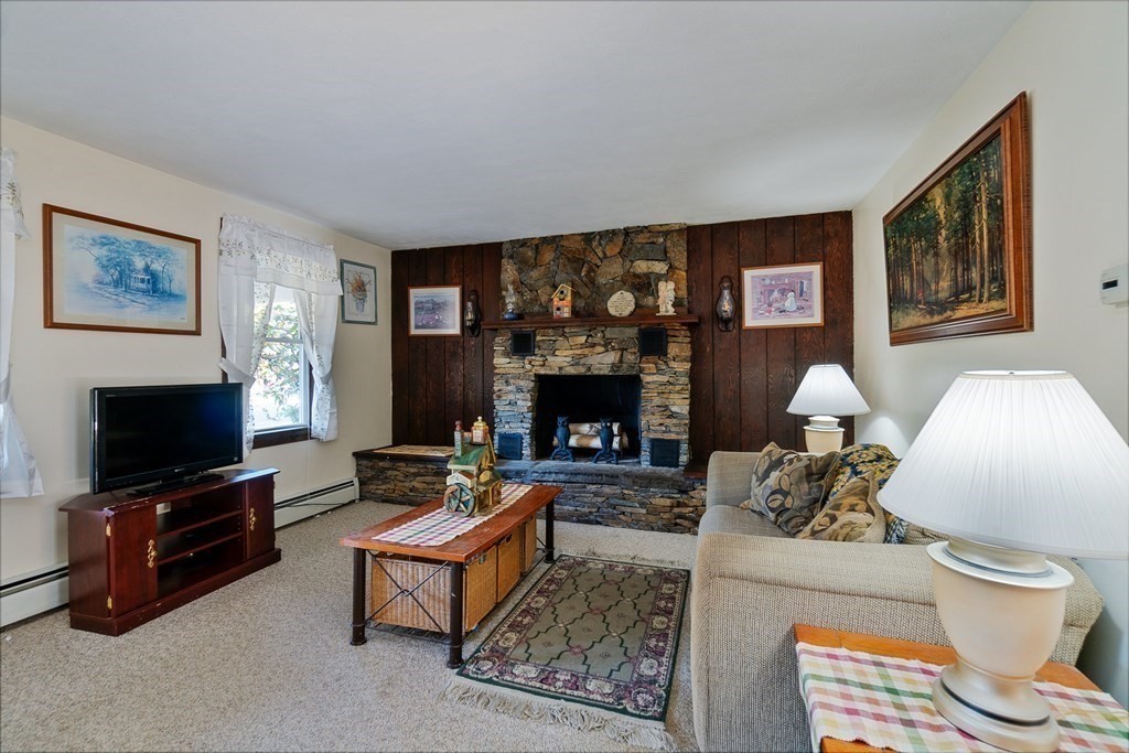 2499 Chestnut Street Dighton, MA 02764 - Photo 13 of 34