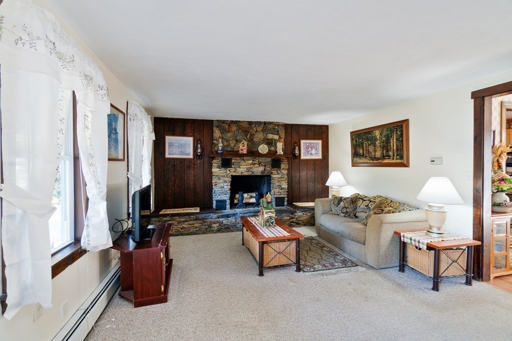 2499 Chestnut Street Dighton, MA 02764 - Photo 14 of 34