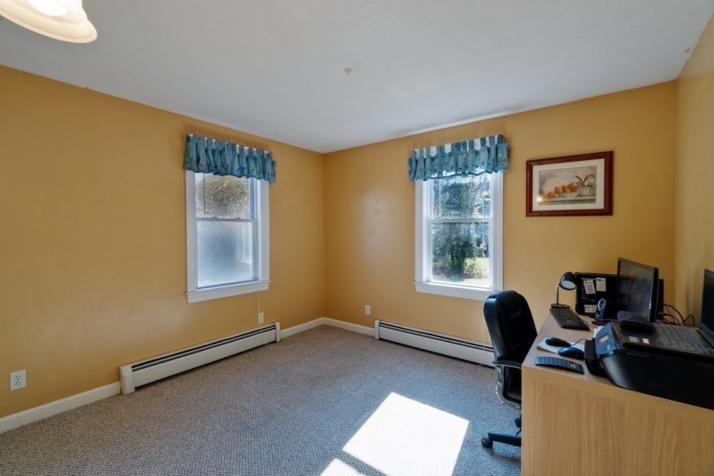 2499 Chestnut Street Dighton, MA 02764 - Photo 19 of 34