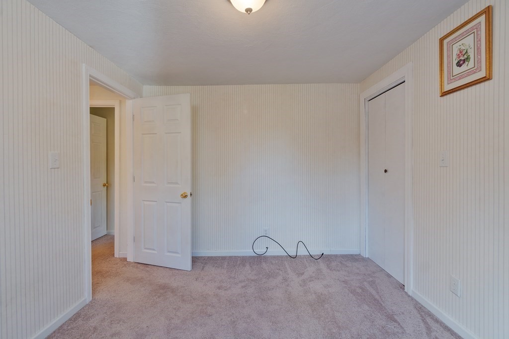 2499 Chestnut Street Dighton, MA 02764 - Photo 24 of 34