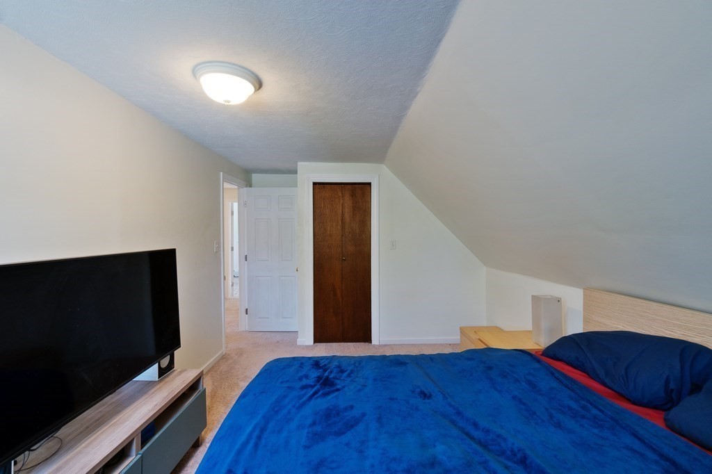 2499 Chestnut Street Dighton, MA 02764 - Photo 26 of 34