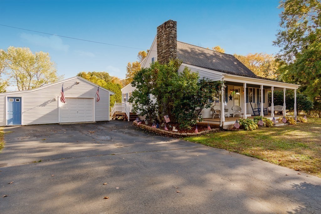 2499 Chestnut Street Dighton, MA 02764 - Photo 4 of 34