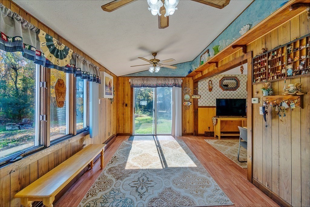 2499 Chestnut Street Dighton, MA 02764 - Photo 7 of 34