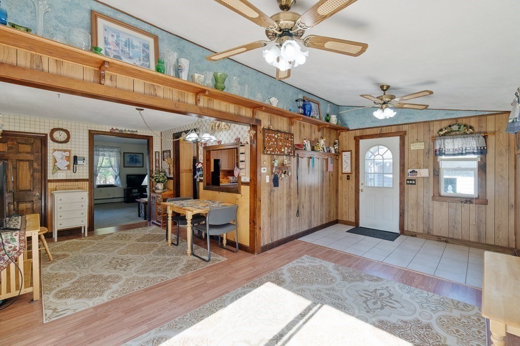 2499 Chestnut Street Dighton, MA 02764 - Photo 8 of 34