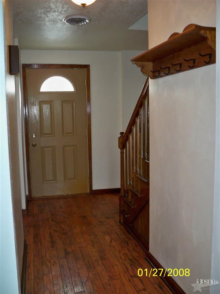 1630 Hathaway Road Fort Wayne, IN 46845 - Photo 7 of 29 Gallery Image 7