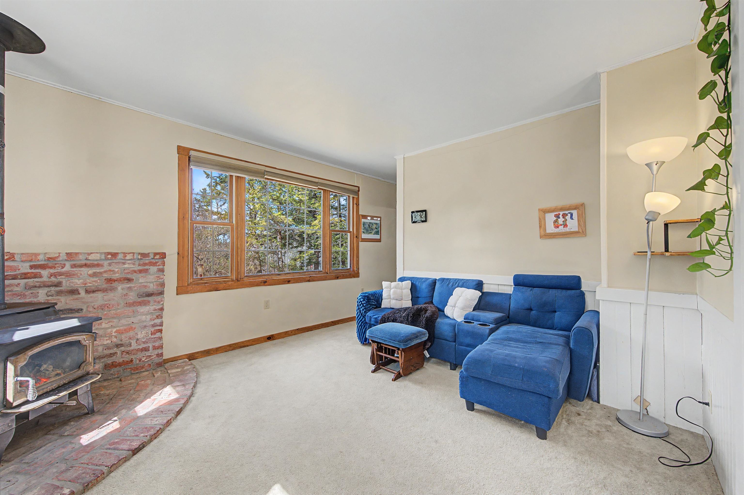 48 Bradford Road Sunapee, NH 03782 - Photo 13 of 40