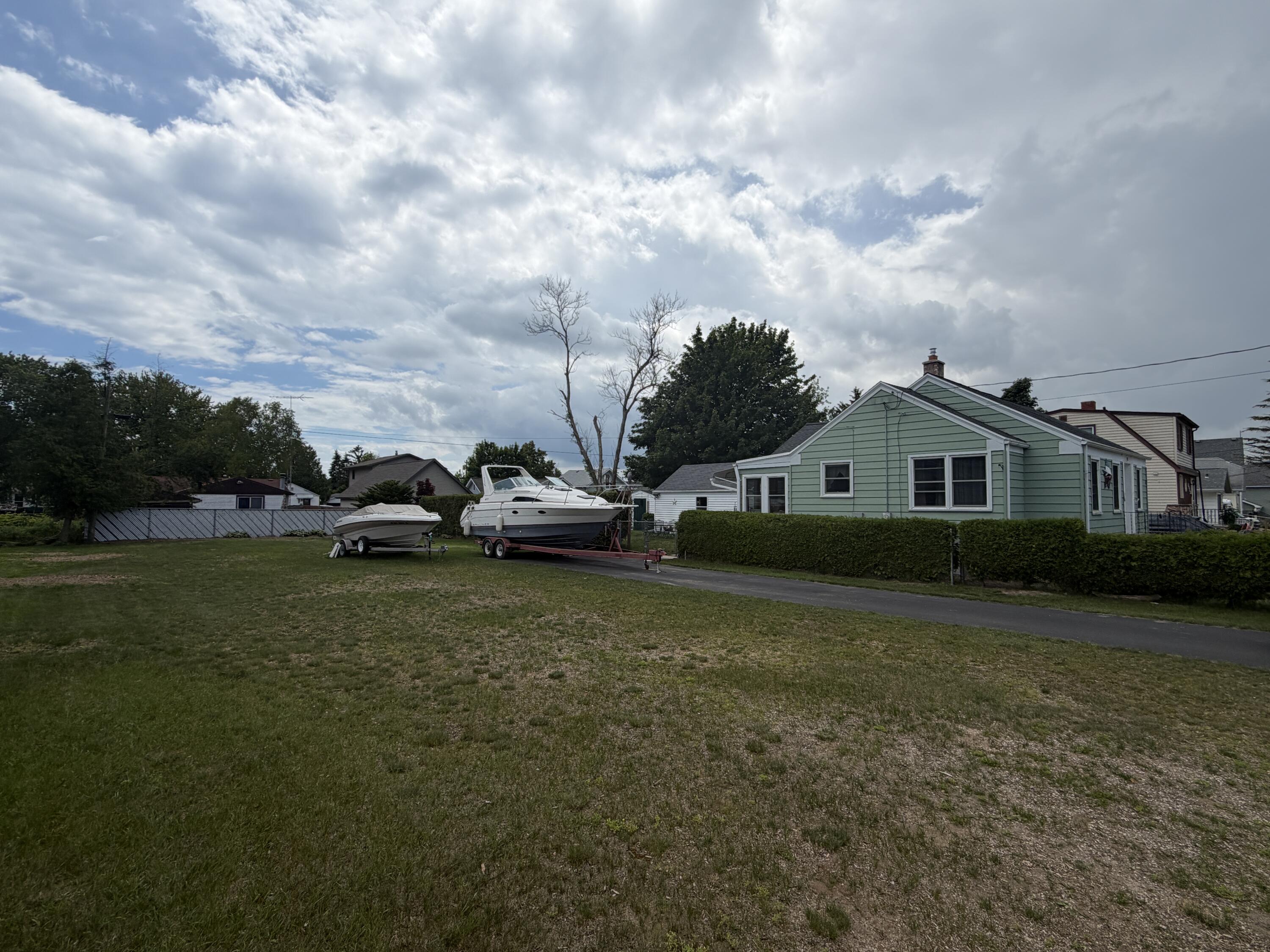 1013 28th Street Two Rivers, WI 54241 - Photo 33 of 37 IMG_1776