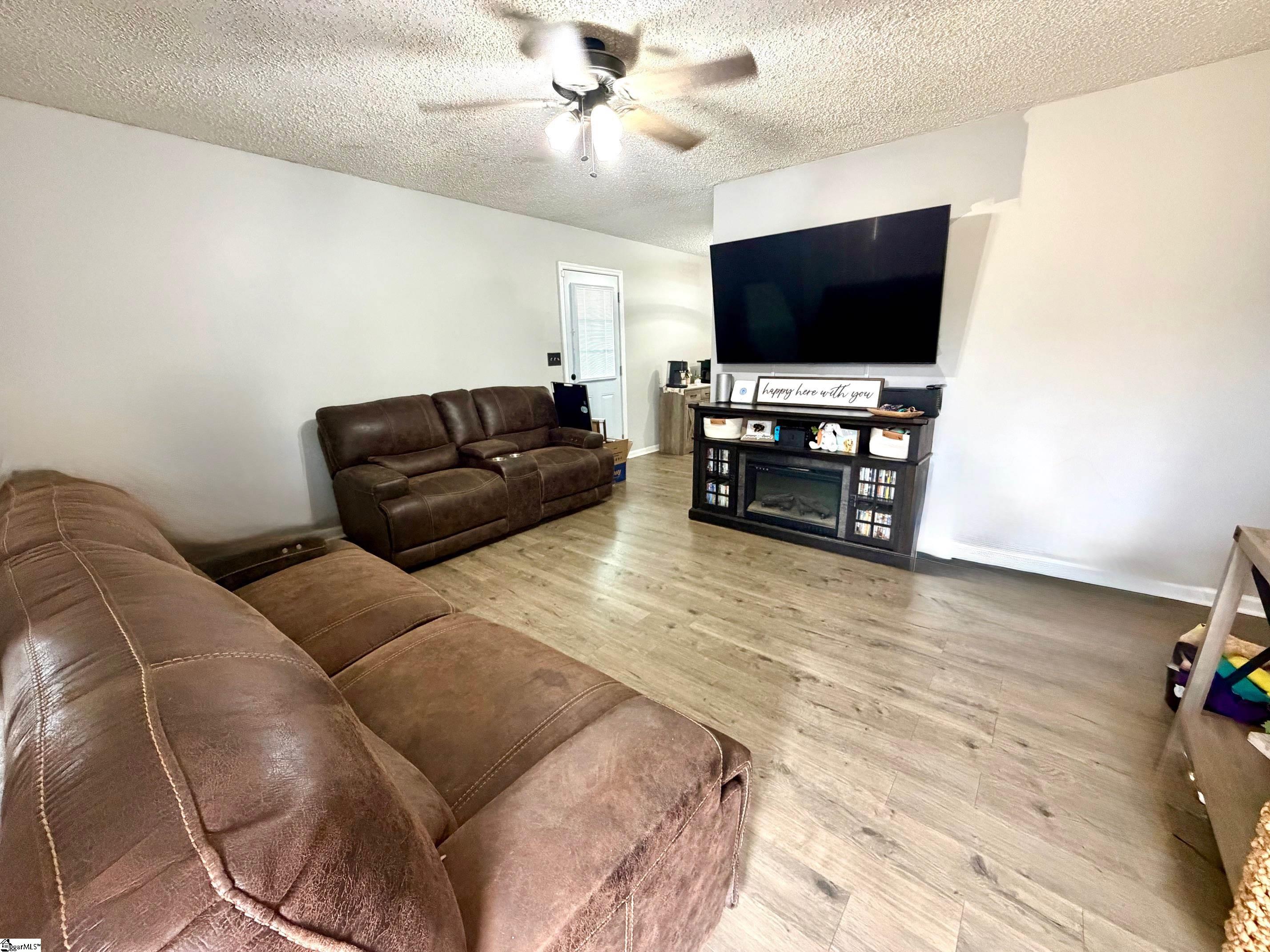 402 Calhoun Street Laurens, SC 29360 - Photo 10 of 16