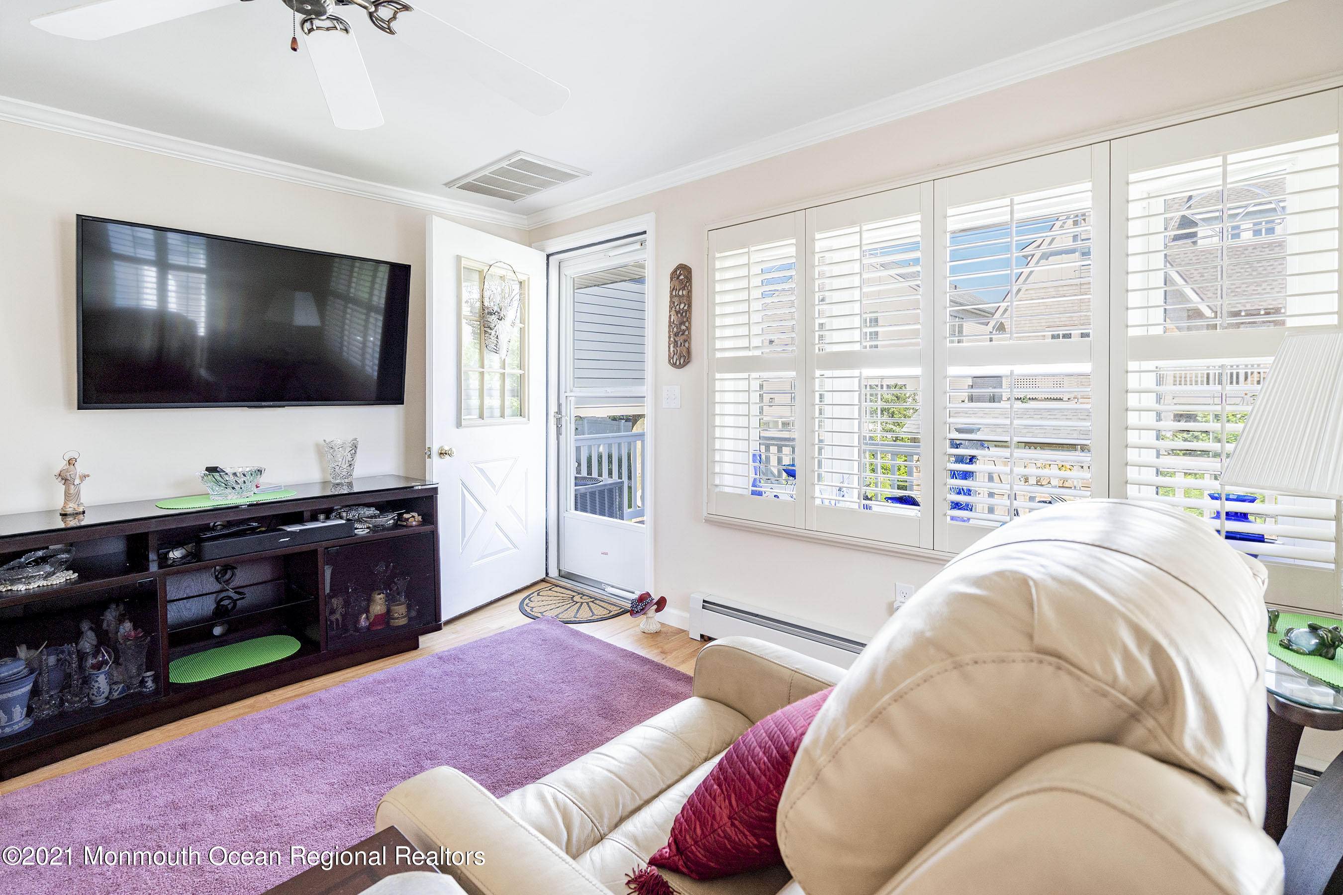 17 Sims Avenue Manasquan, NJ 08736 - Photo 19 of 32 Living1c