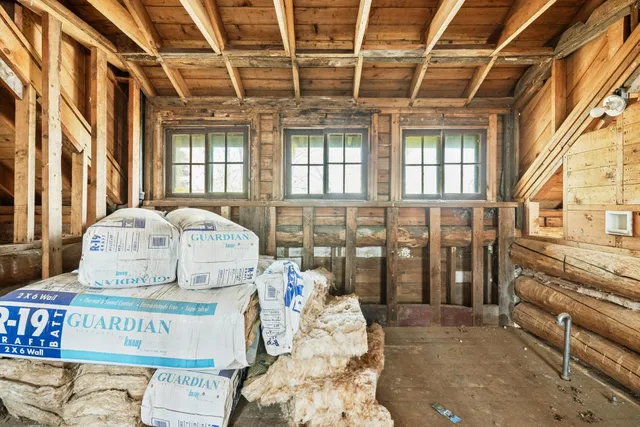 $585,000 | 1 Knapp Island, Birchwood, WI 54817