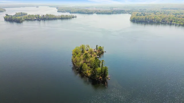 $585,000 | 1 Knapp Island, Birchwood, WI 54817