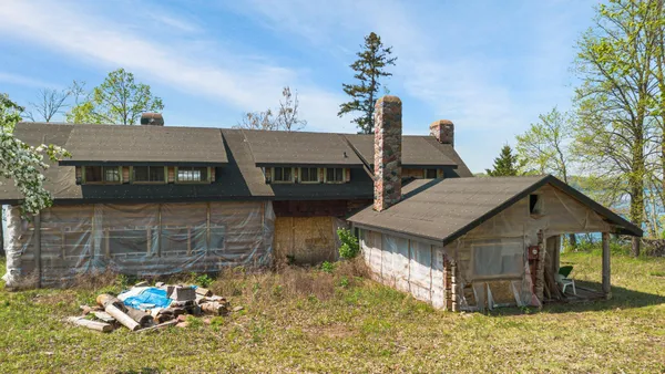 $585,000 | 1 Knapp Island, Birchwood, WI 54817