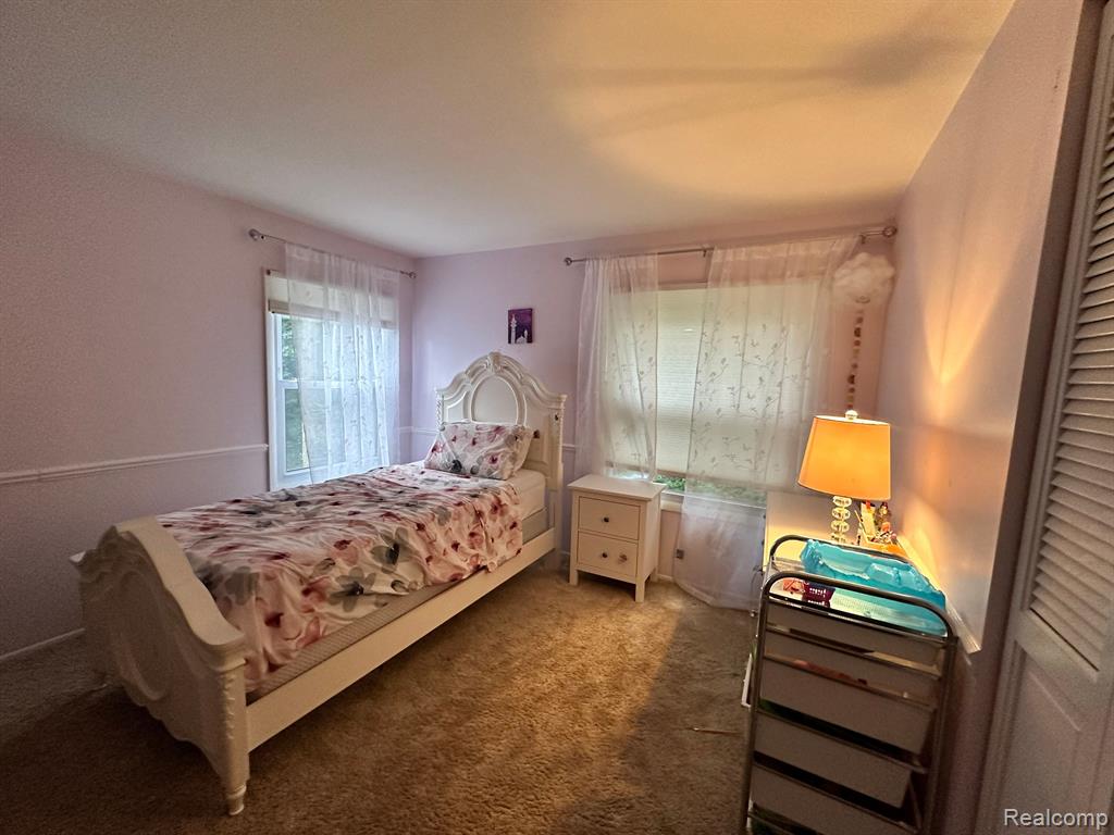 4387 Patrick Road West Bloomfield, MI 48322 - Photo 41 of 76