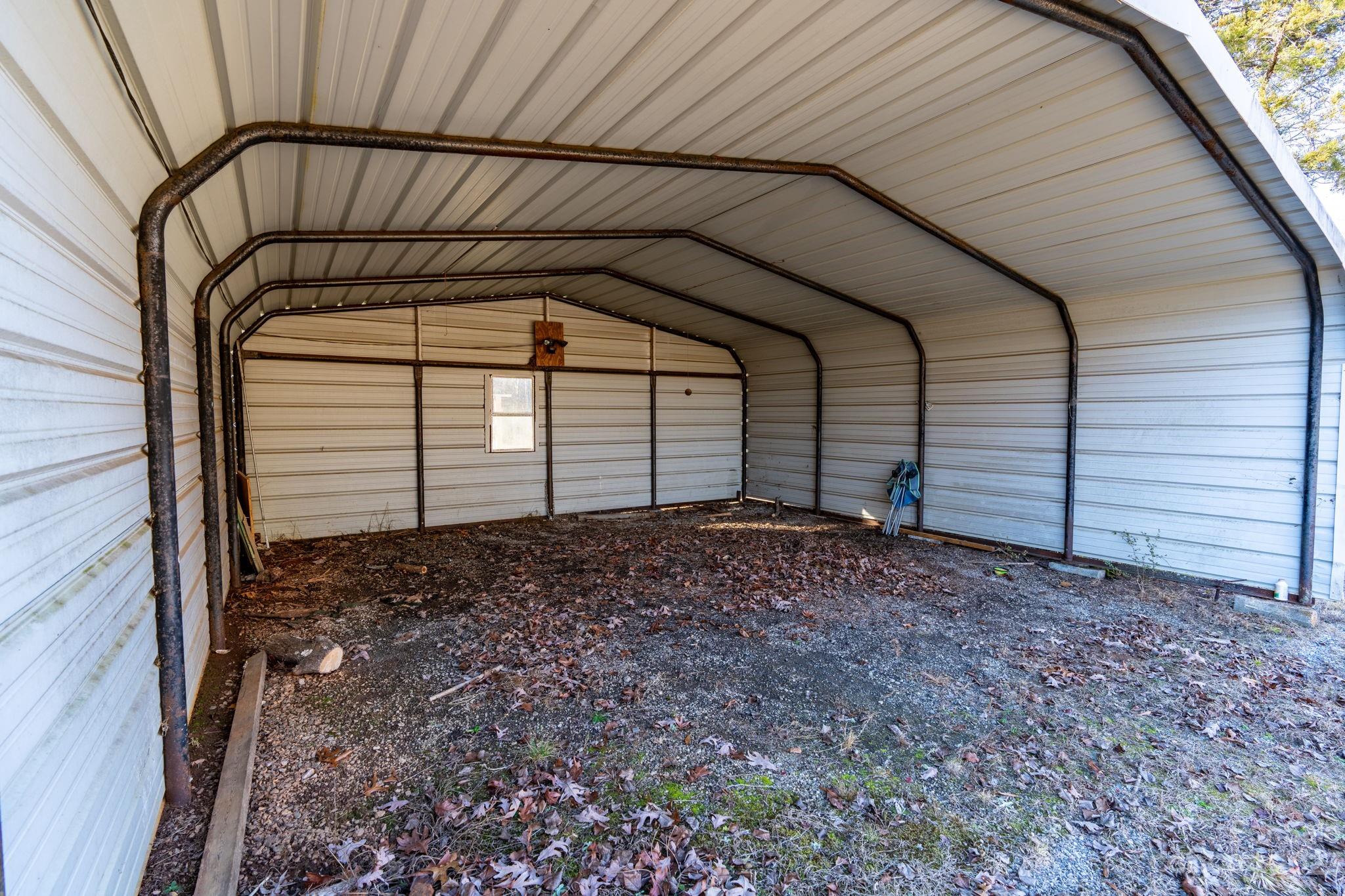 215 Cape Hickory Road Hickory, NC 28601 - Photo 16 of 34 a view of a garage