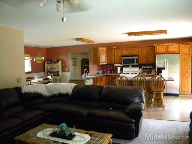 12988 Yale Road Yale, MI 48097 - Photo 7 of 30