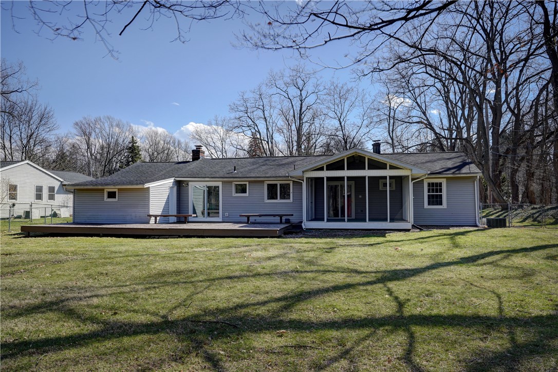 232 Ayrault Road Perinton, NY 14450 - Photo 29 of 36 Private flat back yard!