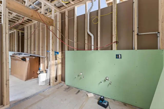 $429,900 | 140 Clifford Road, Phippsburg, ME 04562