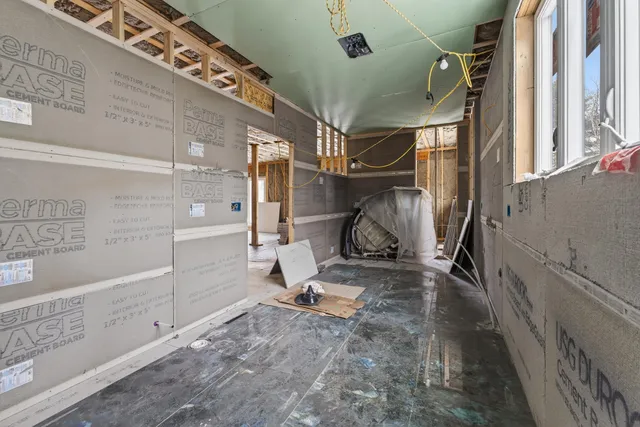 $429,900 | 140 Clifford Road, Phippsburg, ME 04562