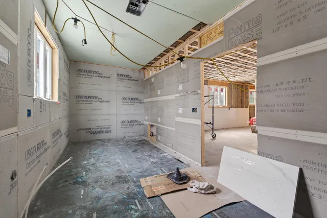 $429,900 | 140 Clifford Road, Phippsburg, ME 04562