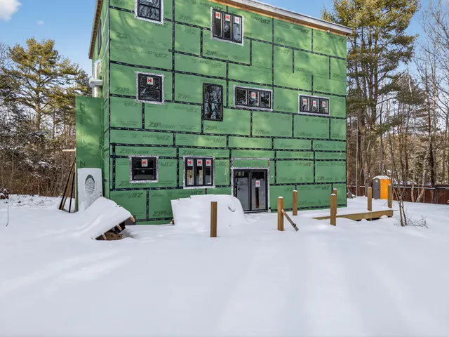 $429,900 | 140 Clifford Road, Phippsburg, ME 04562