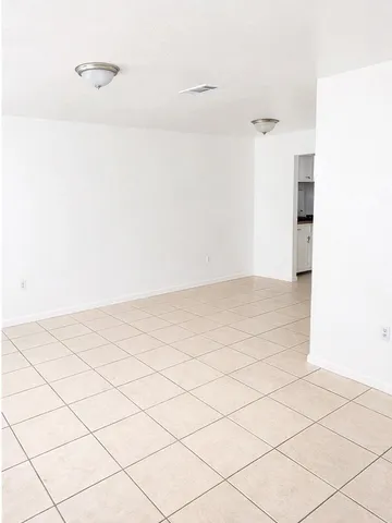 $1,800 | 2221 Timberwood Circle South, Tallahassee, FL 32304