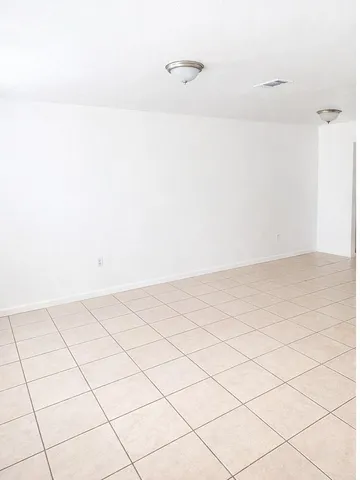 $1,800 | 2221 Timberwood Circle South, Tallahassee, FL 32304