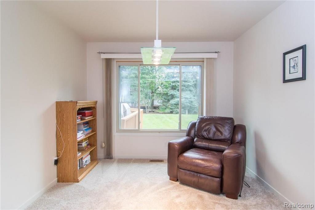 42571 Wimbleton Way Novi, MI 48377 - Photo 7 of 52