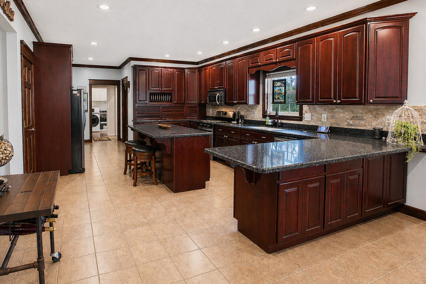 15027 King Road Howard, OH 43028 - Photo 14 of 55 14
