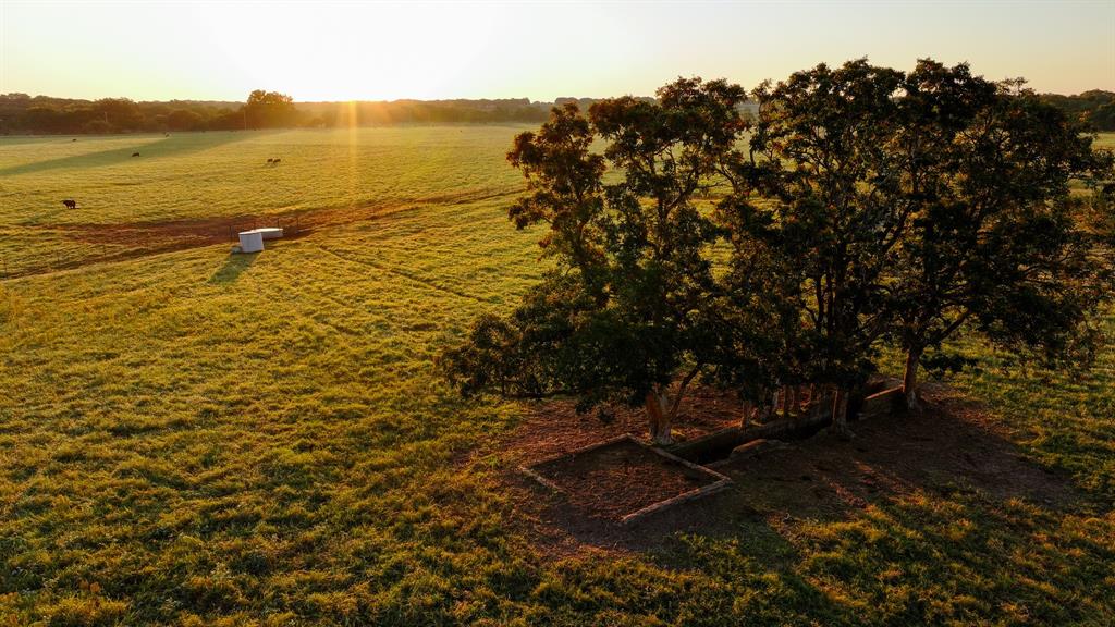 675 A Hundley Road Montague, TX 76251 - Photo 6 of 27 a view of an ocean