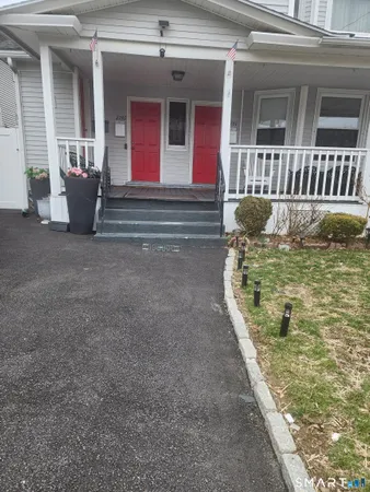 $2,500 | 2744 Main Street, Bridgeport, CT 06606