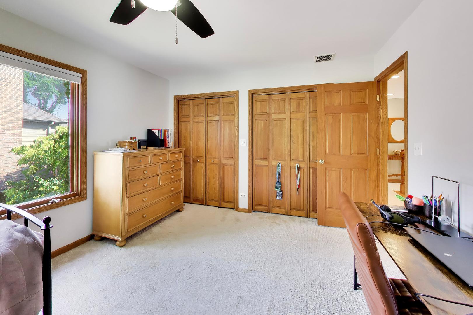 1425 Tyrell Avenue Park Ridge, IL 60068 - Photo 34 of 55 Gallery Image 34