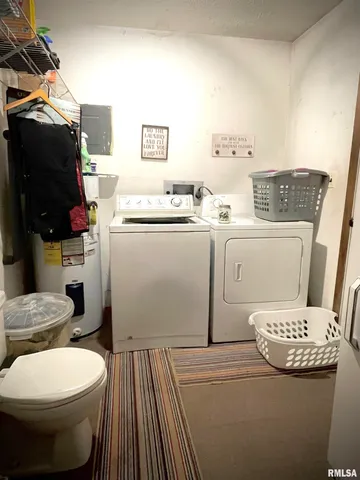 $94,900 | 225 Arrowhead Drive, Goreville, IL 62939