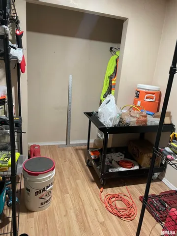 $94,900 | 225 Arrowhead Drive, Goreville, IL 62939