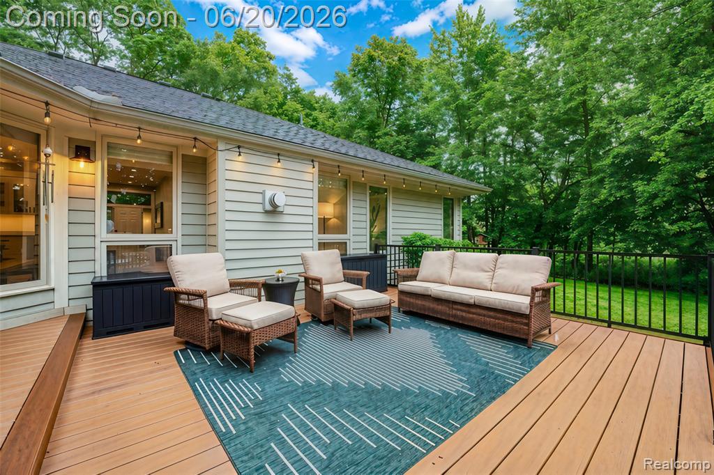 5901 Ford Road Commerce Township, MI 48382 - Photo 15 of 48