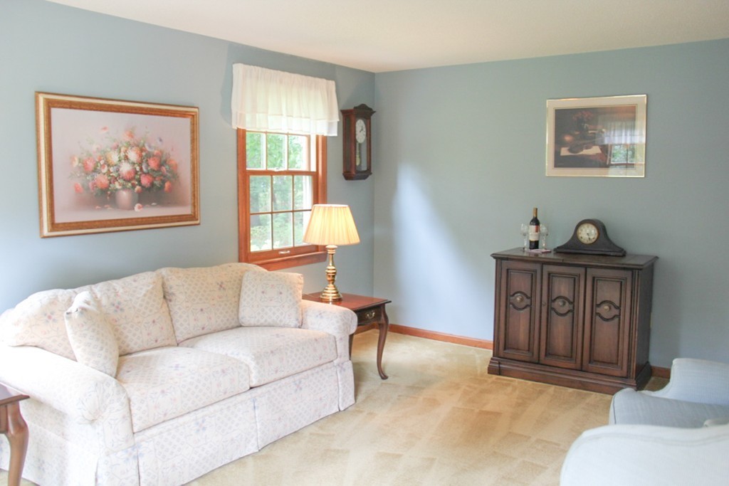 10 Hart Road Chelmsford, MA 01824 - Photo 16 of 20 Gallery Image 16