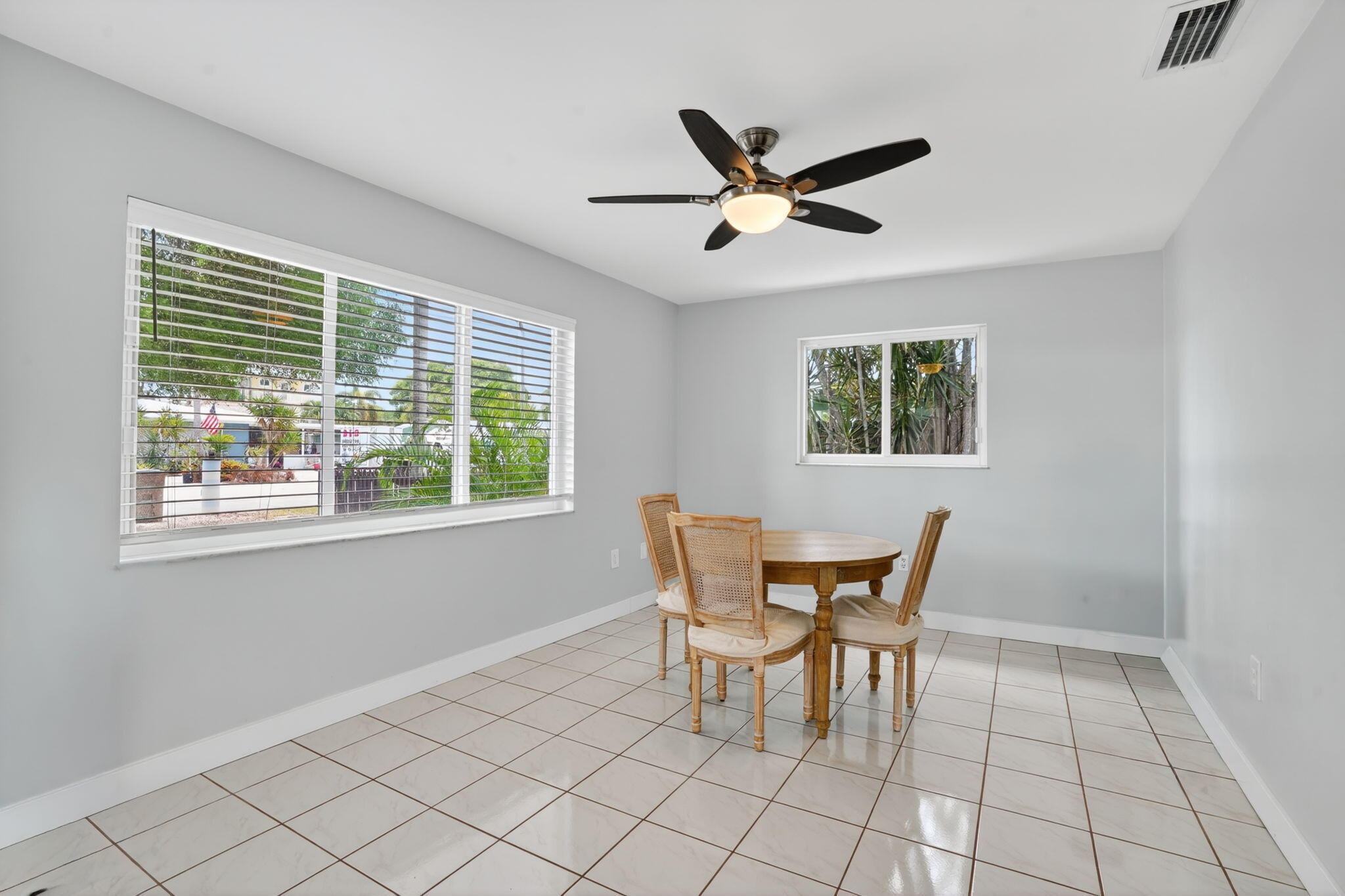 8 North End Road Key Largo, FL 33037 - Photo 4 of 39 4-web-or-mls-DSC09234-2