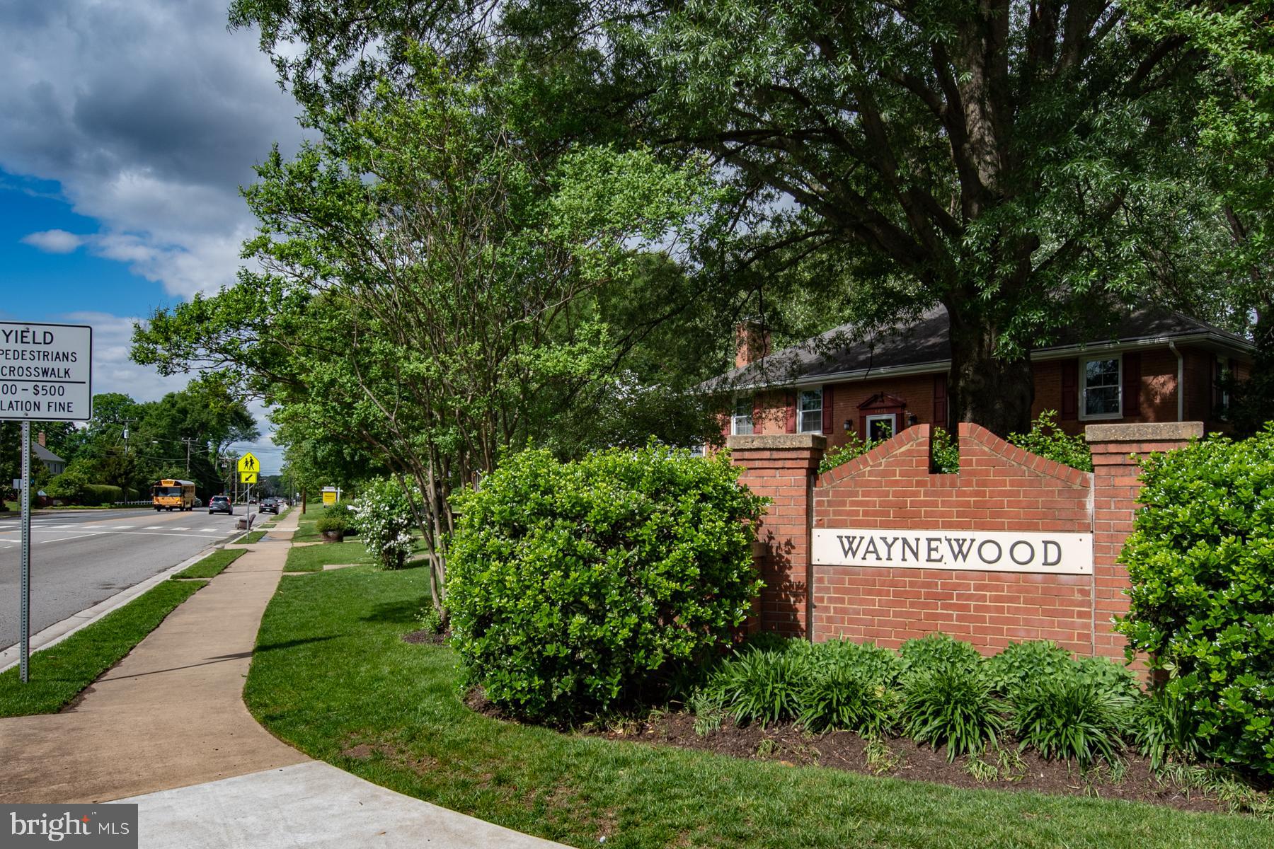 8425 Fort Hunt Road Alexandria, VA 22308 - Photo 20 of 24 Waynewood subdivision