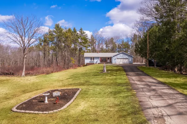 $749,000 | 30 Great Works Estates Road, North Berwick, ME 03906