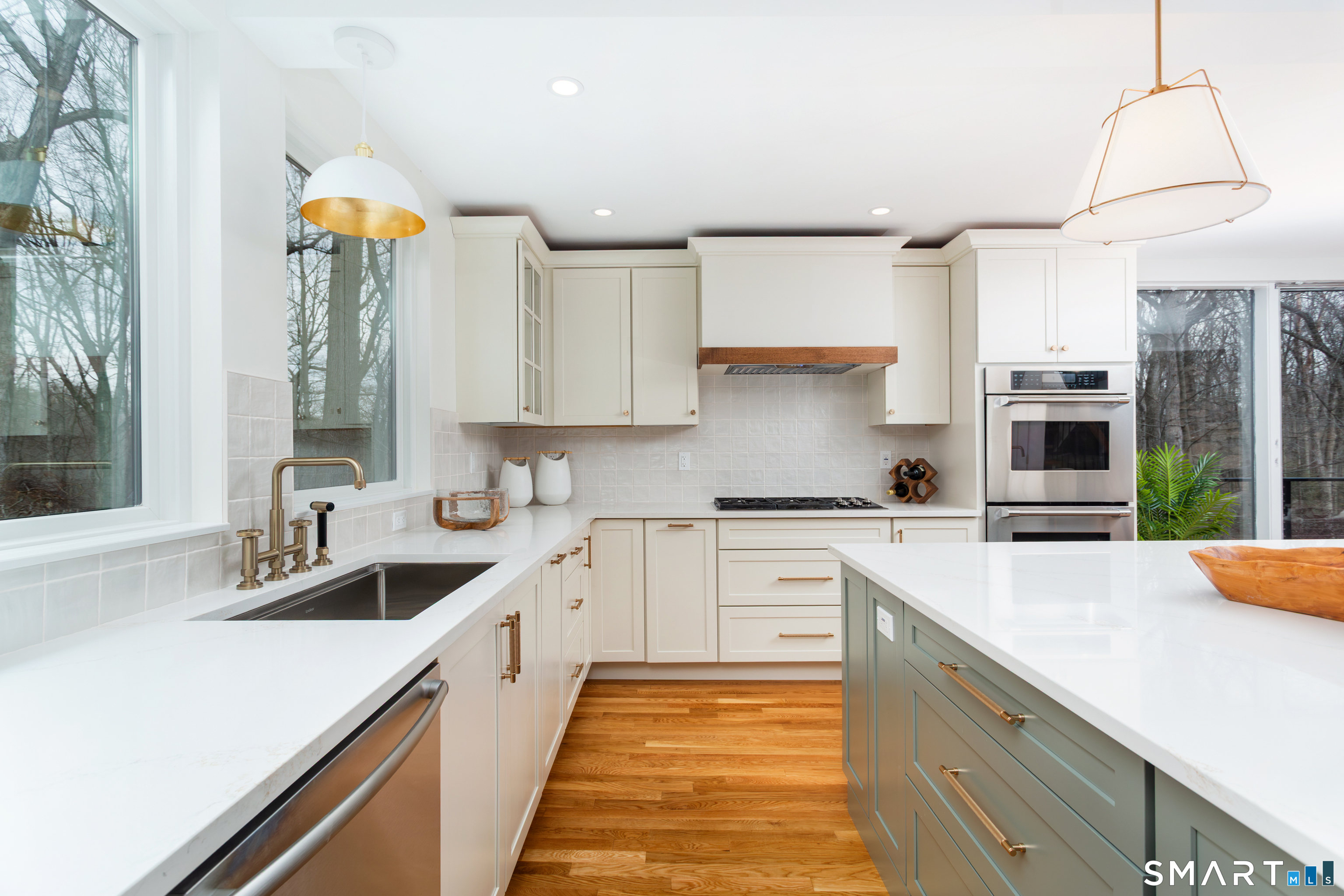 27 Hackberry Hill Road Weston, CT 06883 - Photo 13 of 39