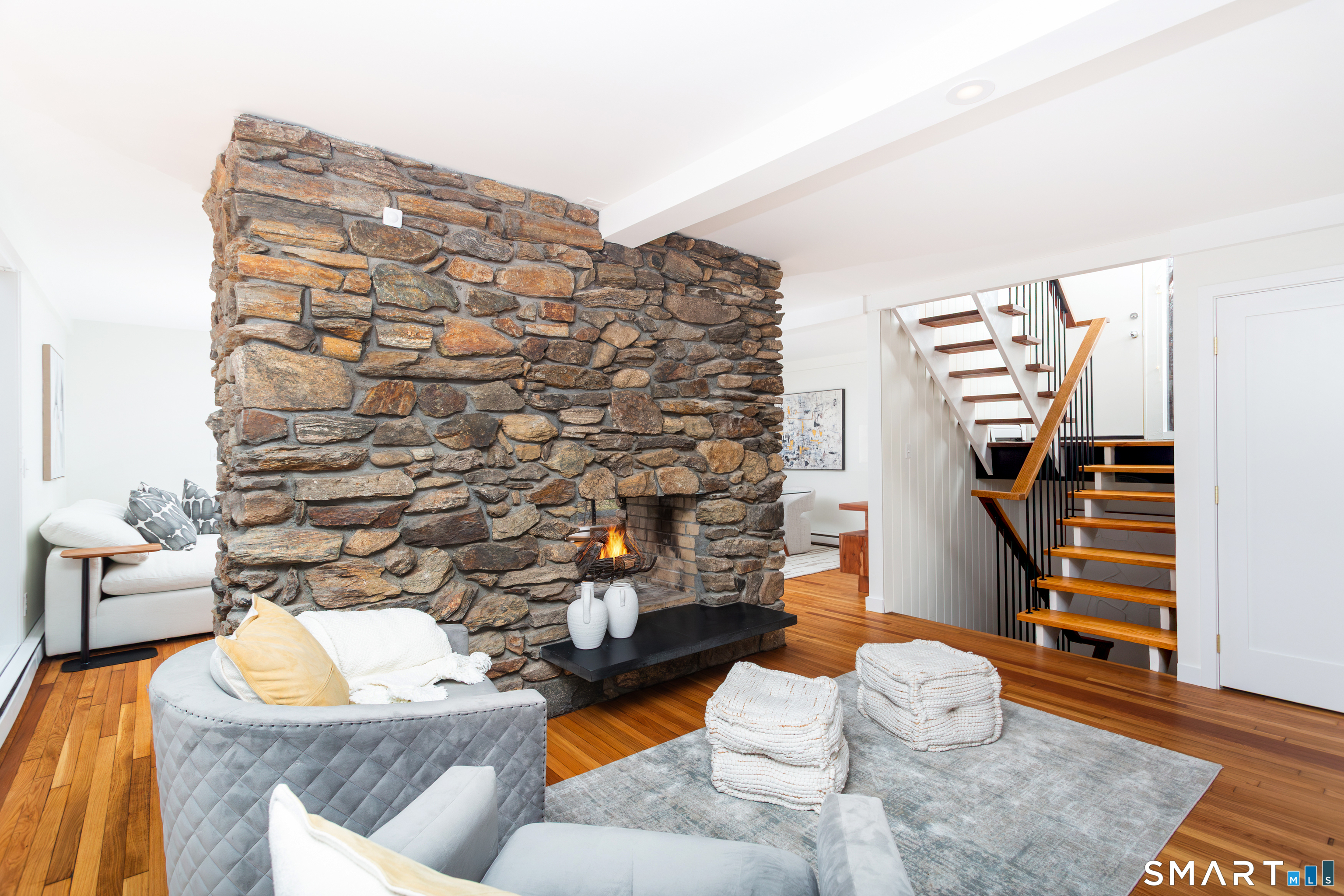 27 Hackberry Hill Road Weston, CT 06883 - Photo 15 of 39