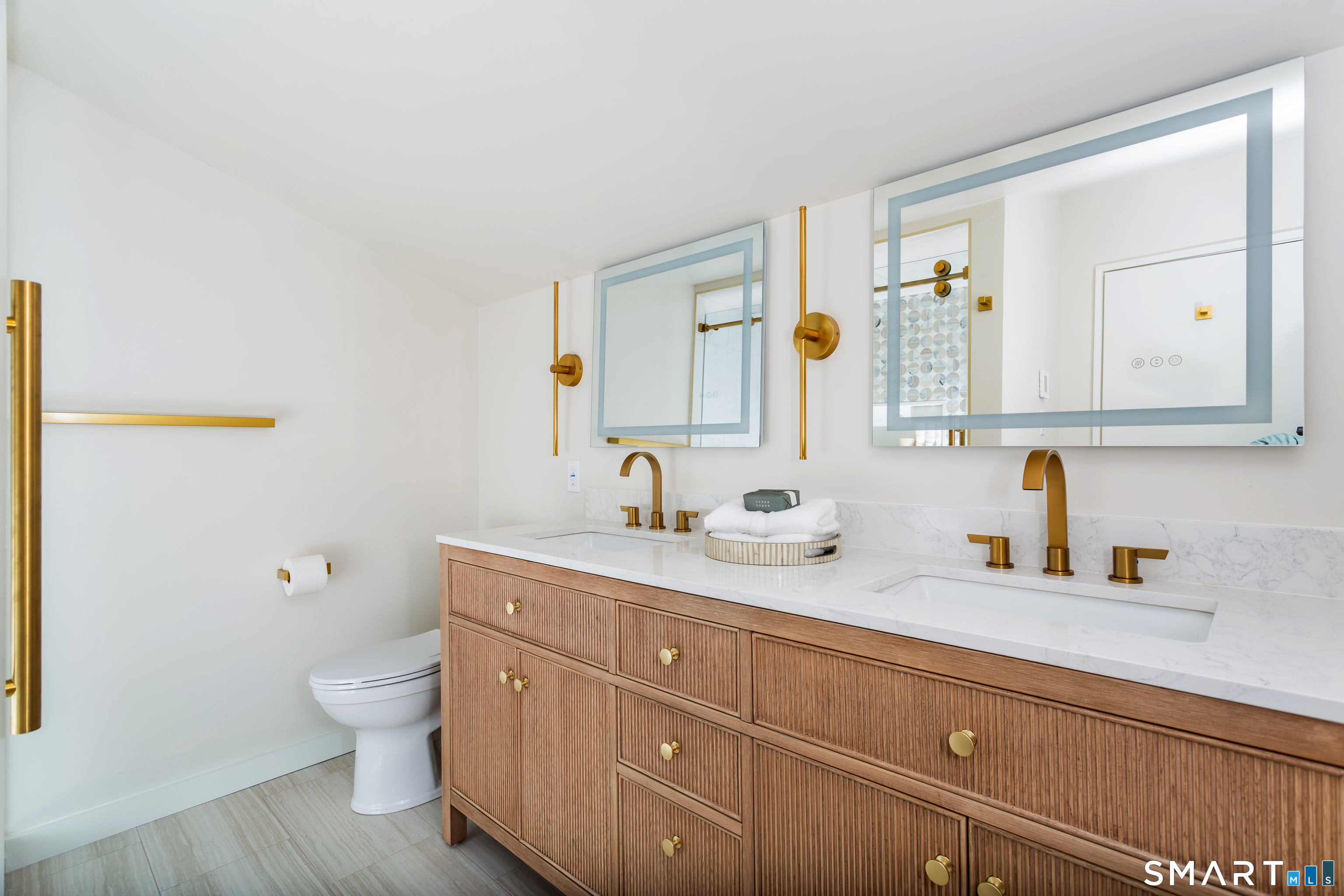 27 Hackberry Hill Road Weston, CT 06883 - Photo 31 of 39