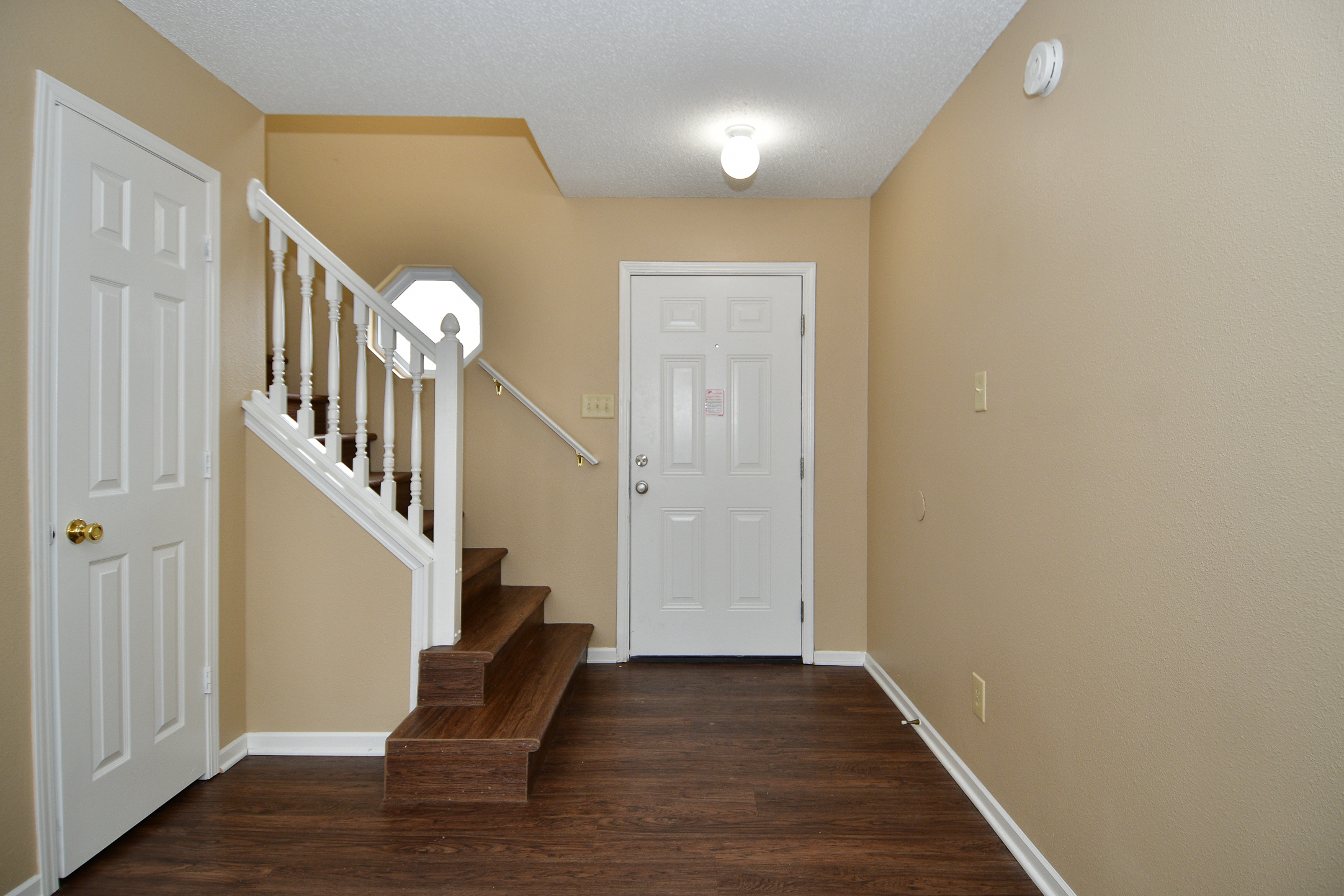 8930 Cardinal Flower Lane Indianapolis, IN 46231 - Photo 3 of 27