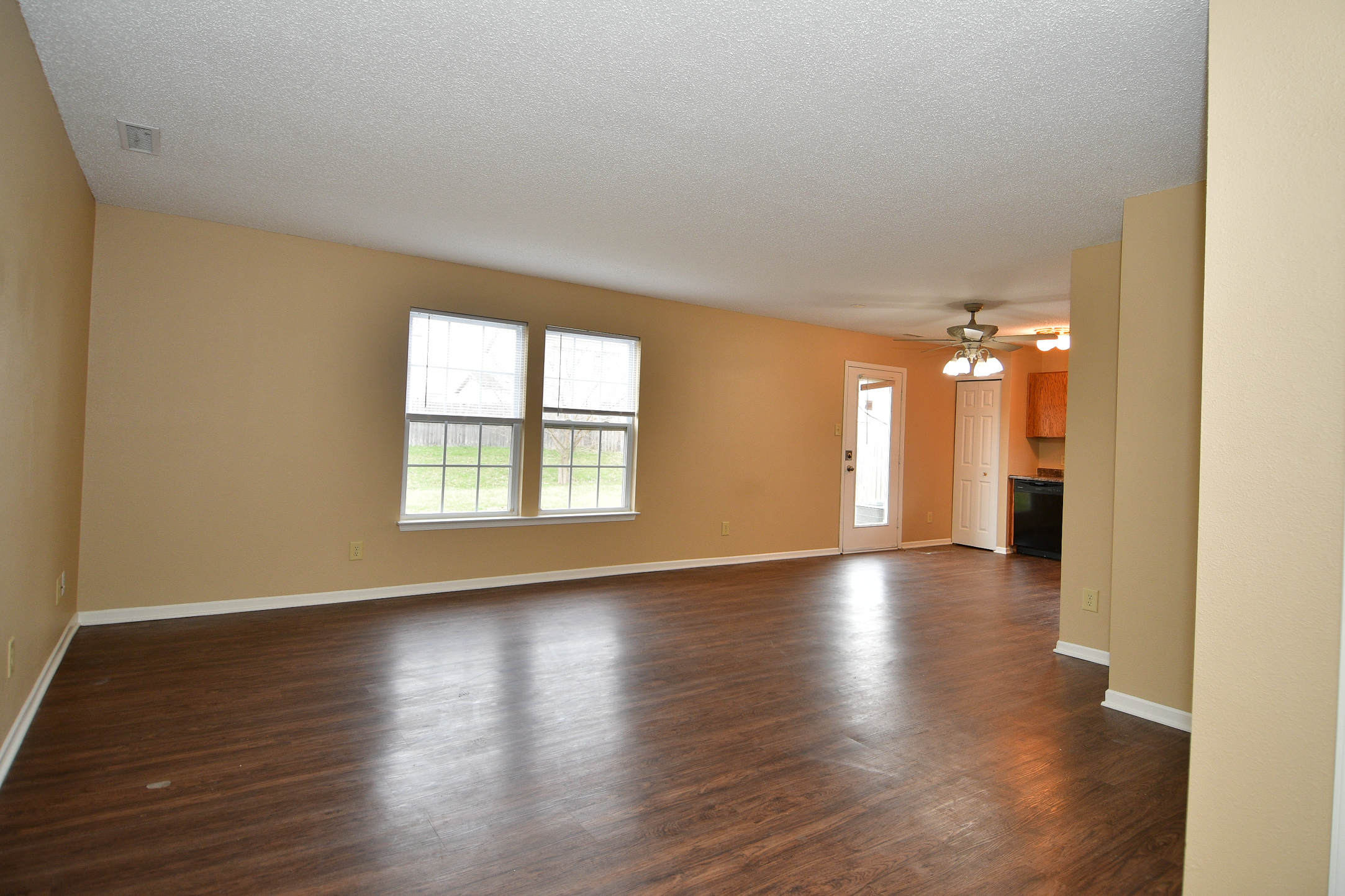 8930 Cardinal Flower Lane Indianapolis, IN 46231 - Photo 4 of 27