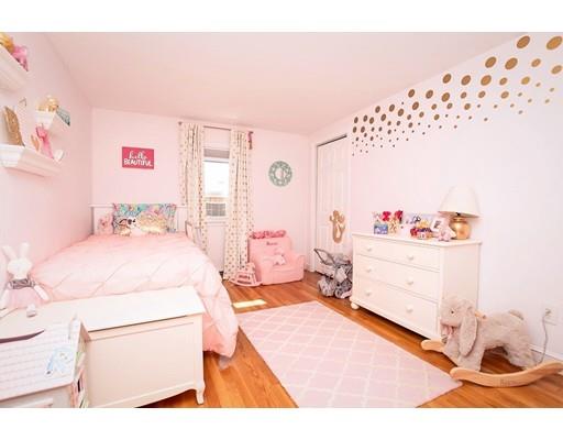 9 Colonial Road Peabody, MA 01960 - Photo 7 of 12 Gallery Image 7