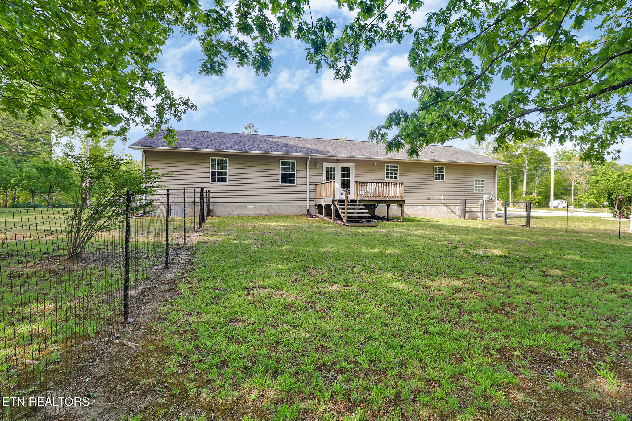 1004 Colony Road Grimsley, TN 38565 - Photo 29 of 40 n44a4302-n44a4306
