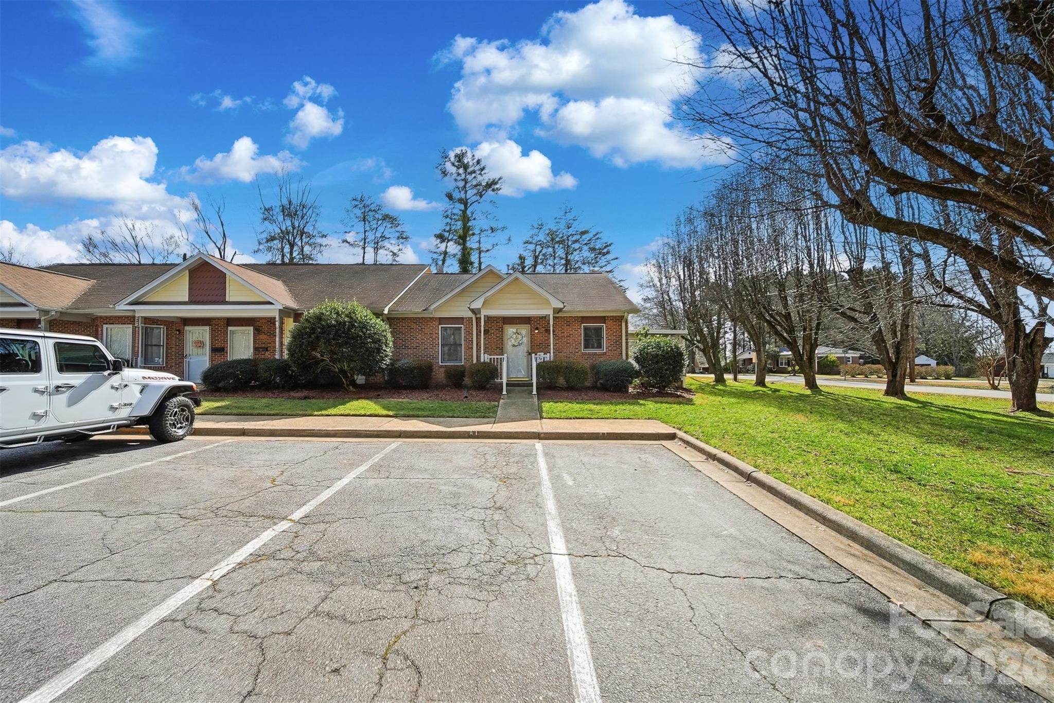 605 8th Avenue Southwest, Unit A1 Conover, NC 28613 - Photo 2 of 23