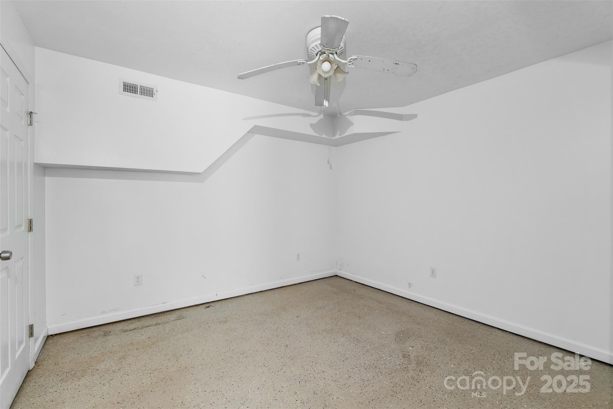 2430 Mt Holly-Huntersville Road Charlotte, NC 28214 - Photo 17 of 25