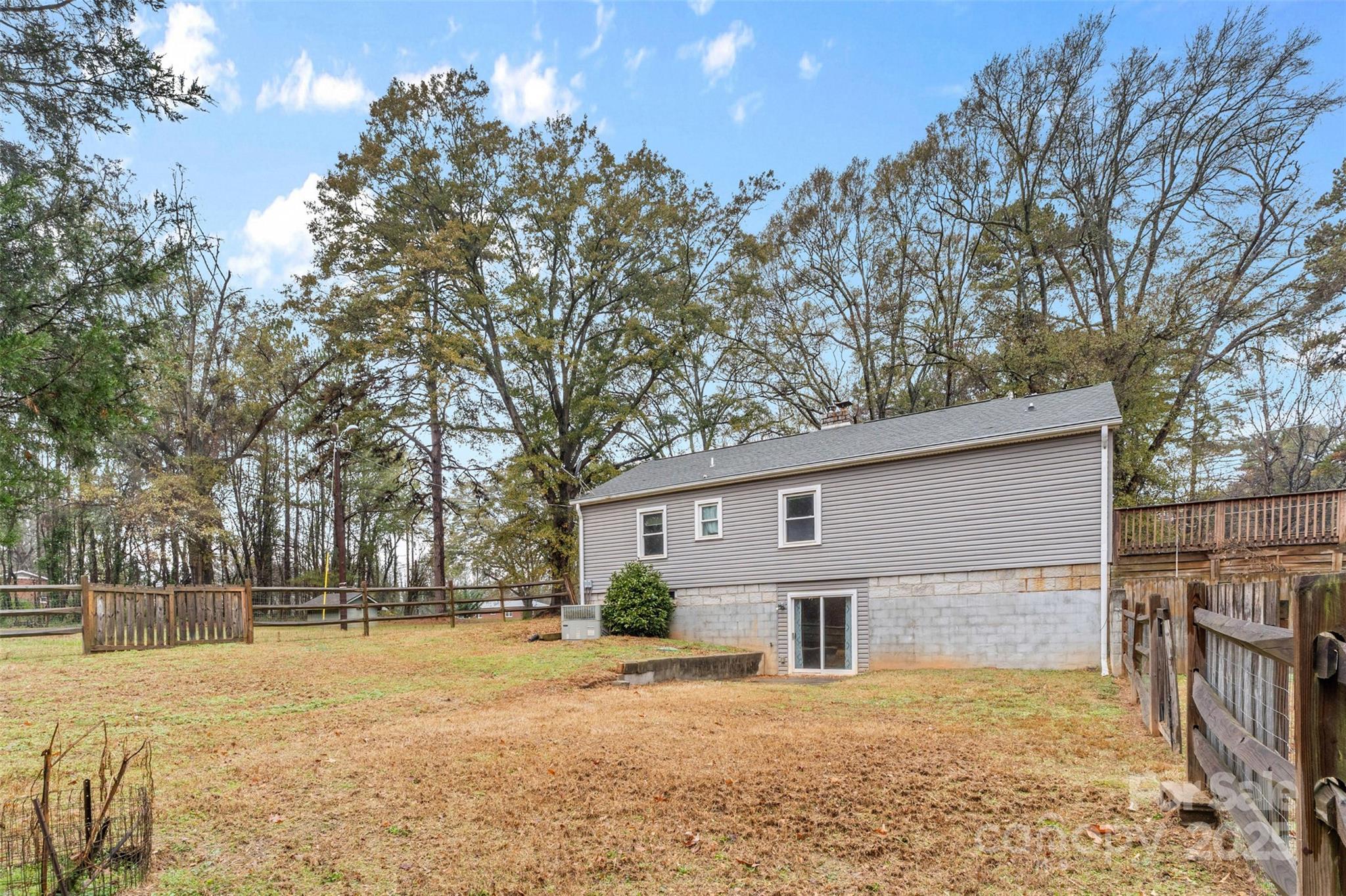 2430 Mt Holly-Huntersville Road Charlotte, NC 28214 - Photo 21 of 25