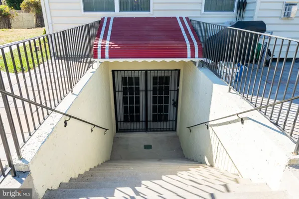 $1,650 | 21 Old Bonifant Road, Unit BASEMENT APARTMENT, Silver Spring, MD 20904